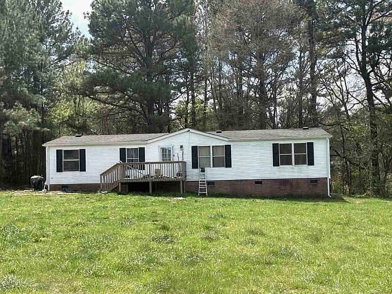 1st image of 105 Alexia Ln