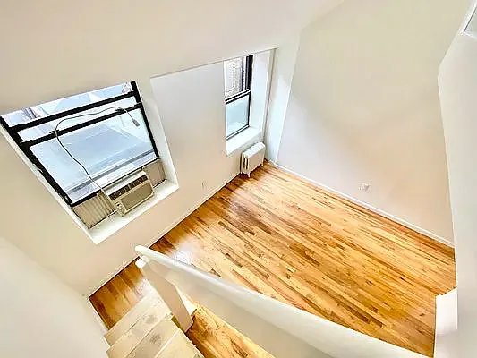 Rented by Oxford Property Group | media 7