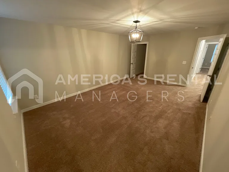 2108 Ellsworth Loop Rd — Photo 13