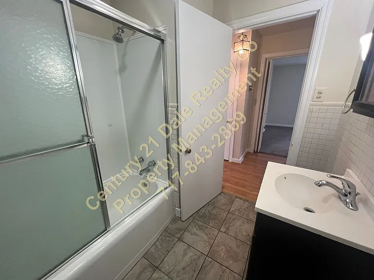 303 Maywood Rd — Photo 10