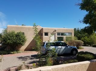 331 Tyler Rd NW, Los Ranchos De Albuquerque, NM 87107