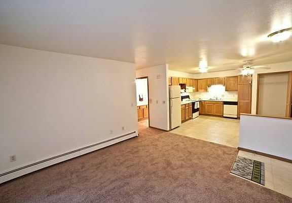 5th image of 351 S Mountin Dr