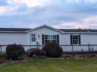 10147 S Street Rd, Le Roy, NY 14482