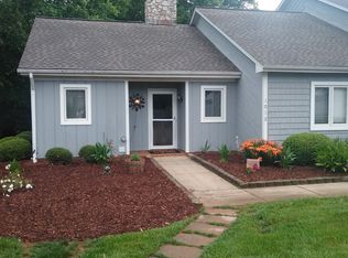 1013 21st Ave NE #1013, Hickory, NC 28601