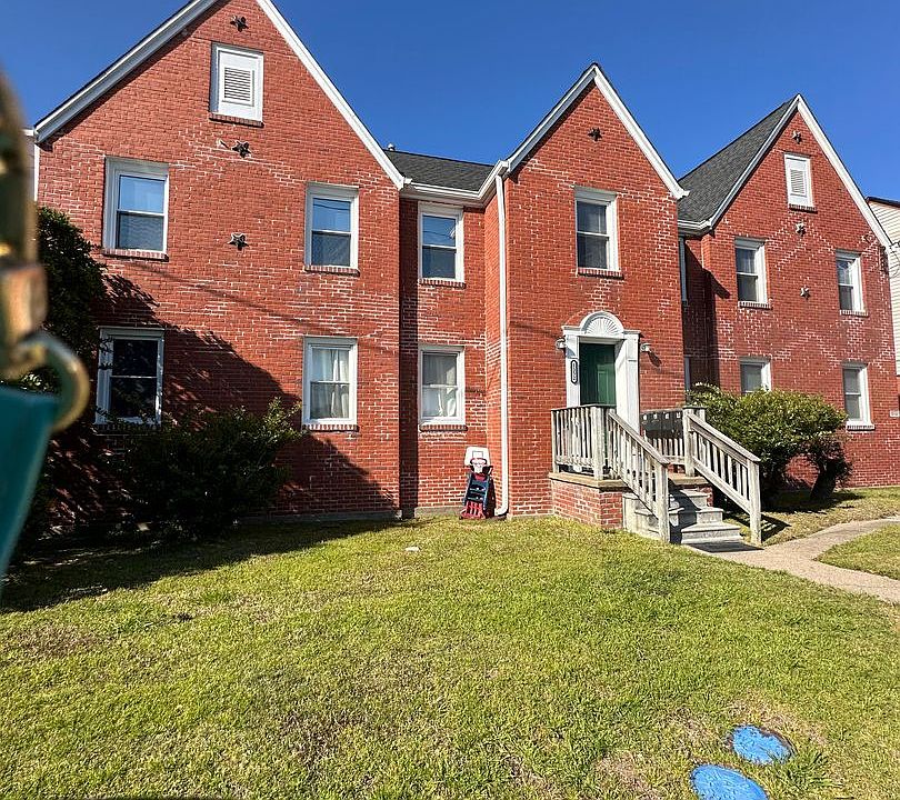 1st image of 1352 Little Bay Ave #3
