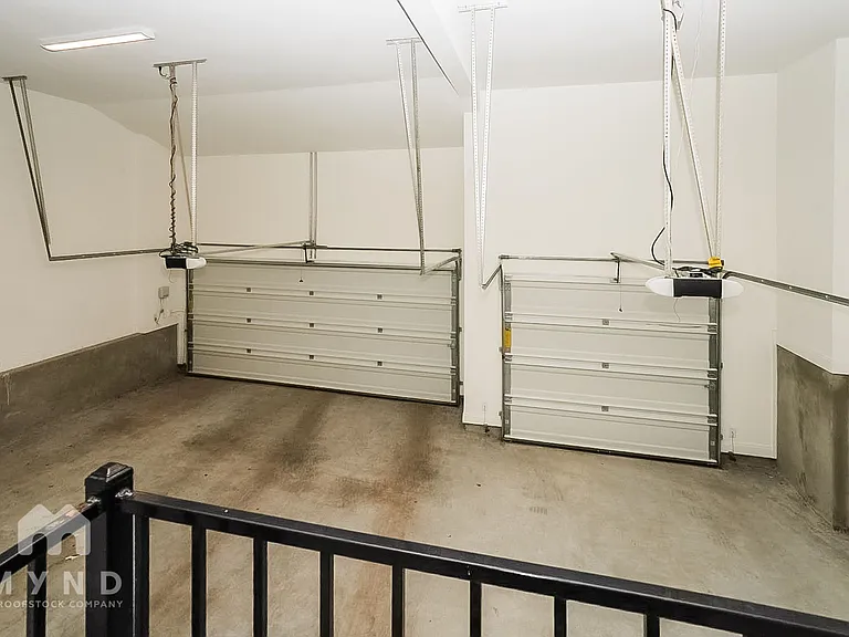 17705 Chamoix Dr — Photo 28