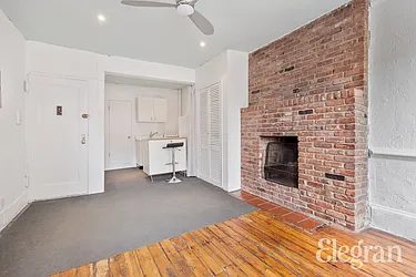 Rented by (Legacy) Elegran