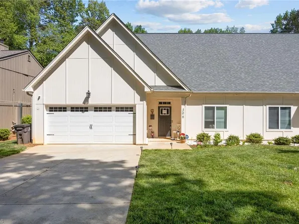 306 Lamplighter Cir, Winston Salem, NC 27104