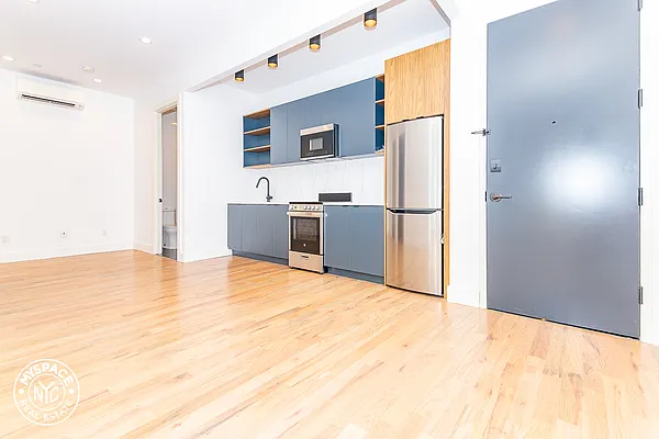 Rented by MySpaceNYC | media 2