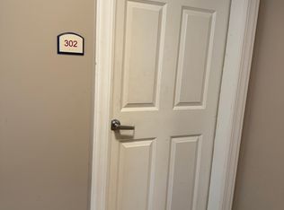 1803 N Market St APT 302, Wilmington, DE 19802