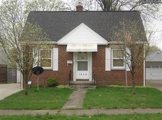 1048 Reed Ave, Akron, OH 44306