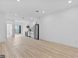 809 Diamond St #402, Philadelphia, PA 19122