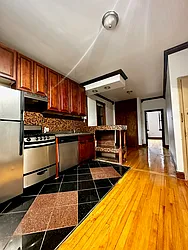 Rented by Apple Exclusive Realty Inc