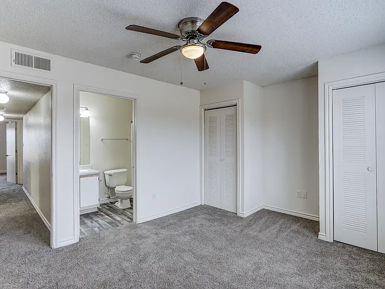 Meadowview Townhomes — Photo 39