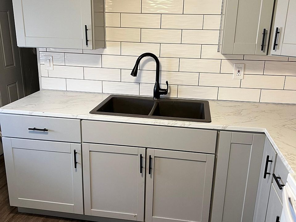 1st image of 199 Dalepark Dr APT 8