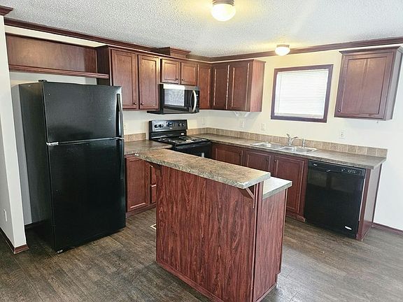 3rd image of 26123 Gary St #113-RV113