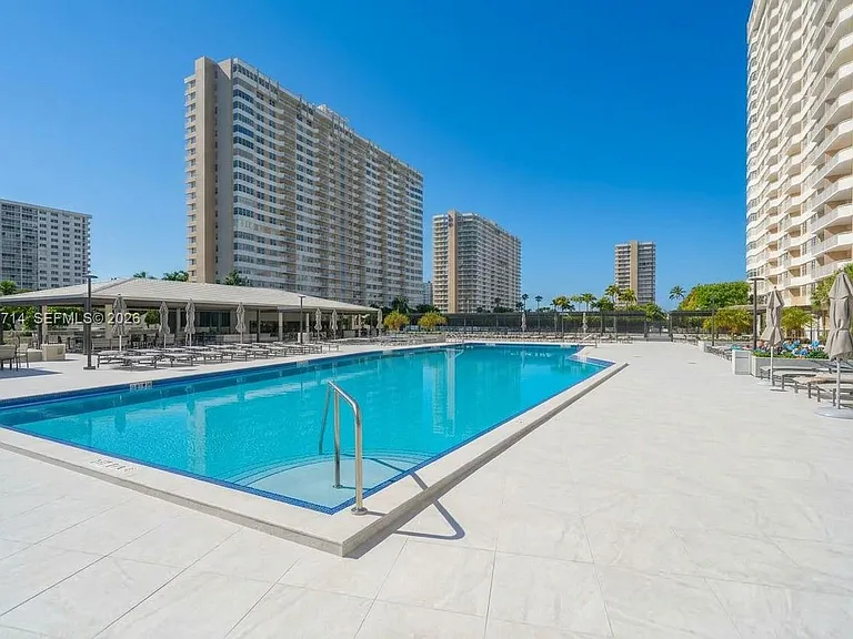 1985 S Ocean Dr #2B — Photo 17