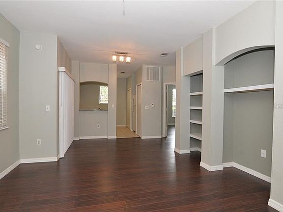 4th image of 132 Vista Verdi 112 Cir