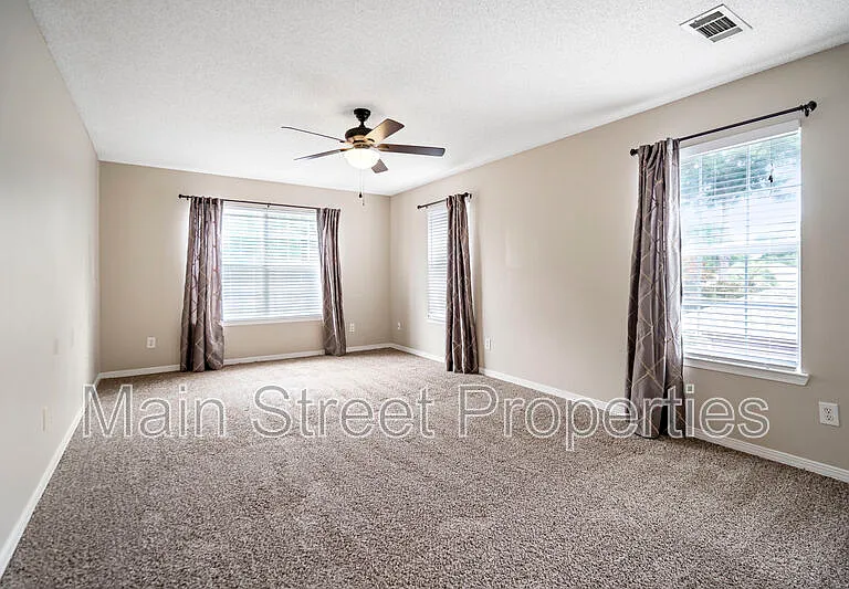 5320 Powrie Dr — Photo 13