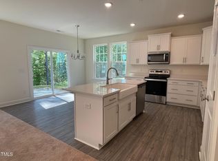 192 Still Hand Dr, Clayton, NC 27527