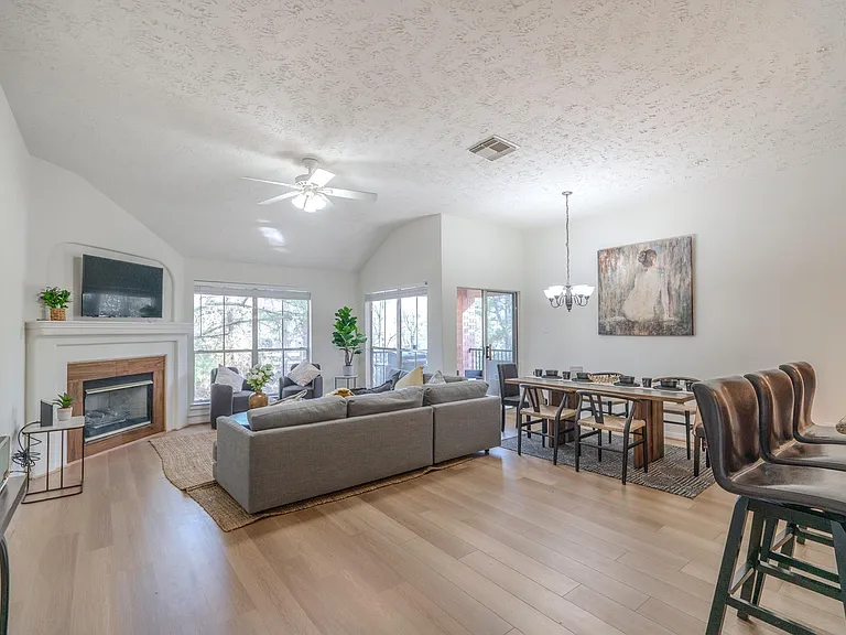 8051 Bay Branch Dr #234 — Photo 4