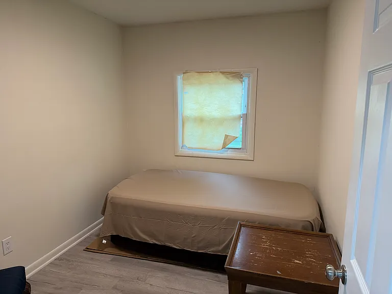 10 Burton Ave — Photo 10