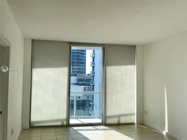 1050 Brickell Ave #1704 — Photo 2