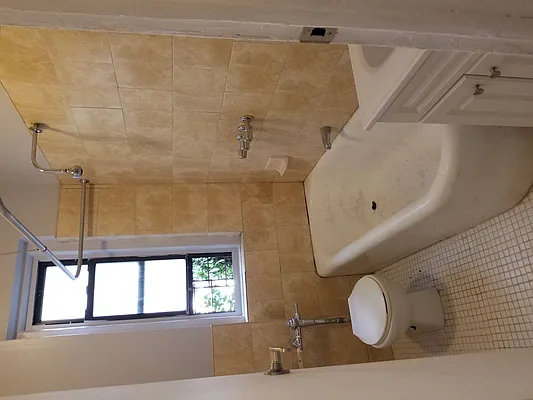 Rented by Lang Realty LLC | media 13