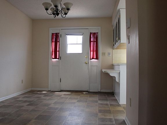 2nd image of 5922 E 129th St