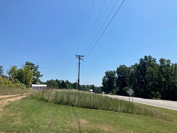 5th image of 1942 Highway 63 E
