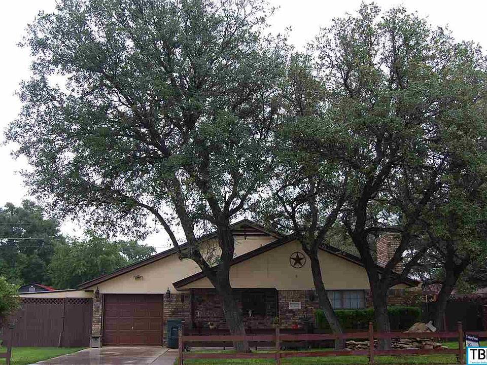 1st image of 2502 Hidden Hill Dr