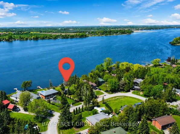 33 Cedar Cres, Kawartha Lakes, ON L0B 1K0
