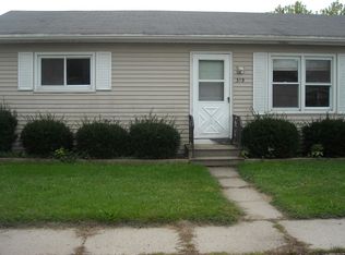 319 E State St, Hanover, MI 49241