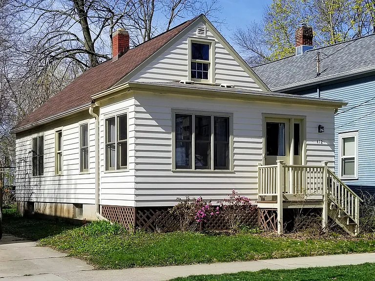 412 S Few St — Photo 1