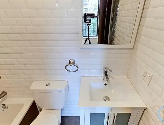 Rented by Direct Properties New York | media 22