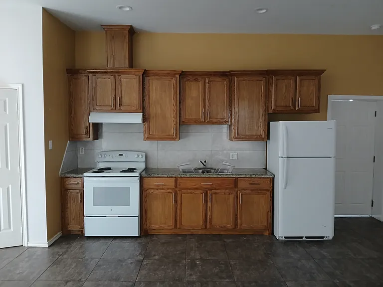 708 Thompson Rd #1 — Photo 3