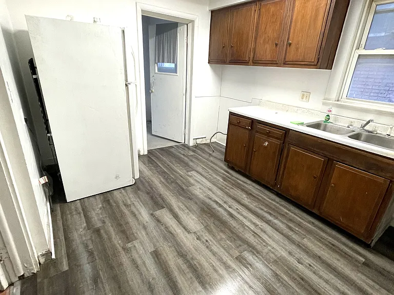2603 East Ave #1 — Photo 9