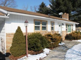 546 Berties Rd, Stroudsburg, PA 18360