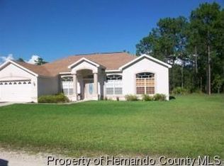 18368 Macassar Rd, Weeki Wachee, FL 34614