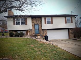 2205 Prunty St, Parkersburg, WV 26101