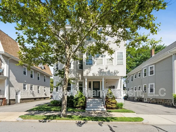 146 Beech St #1, Belmont, MA 02478