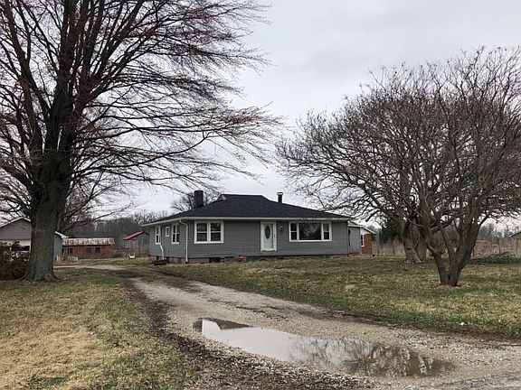 3rd image of 6996 W County Road 700 S