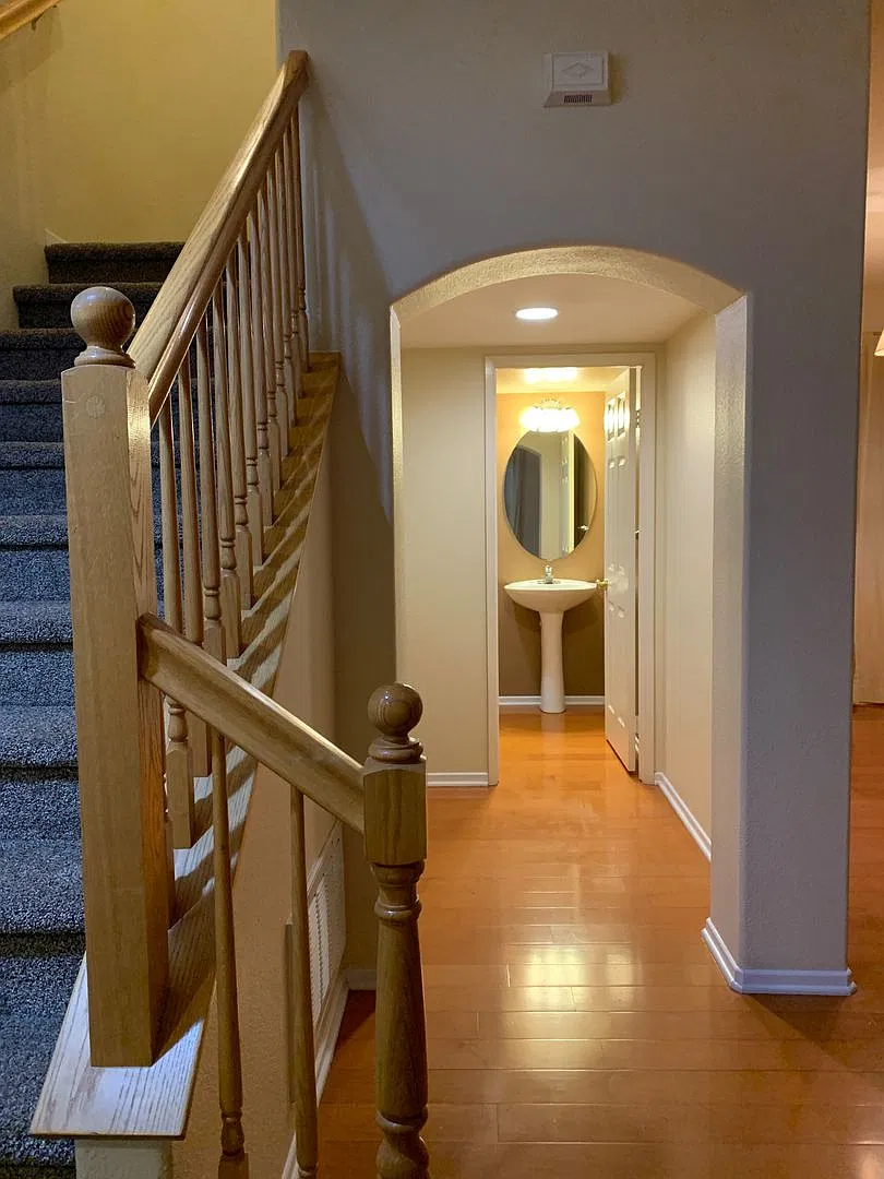 Beautiful Home, 4 Bedrooms, 2.5 baths, 2 Car Garage — Photo 4