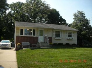 1103 Hickory St, Delanco, NJ 08075