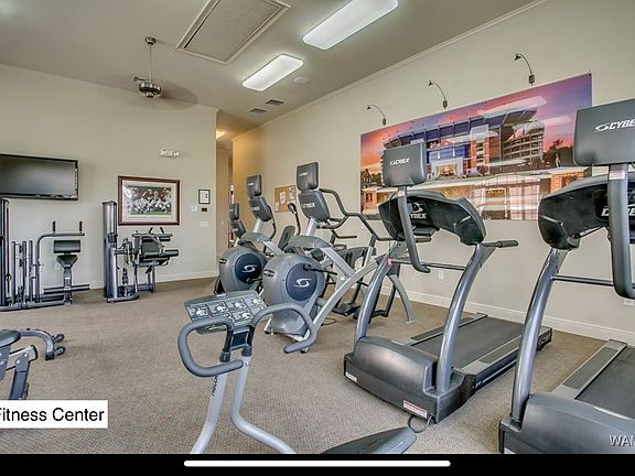 4th image of 700 15th St Unit 1409