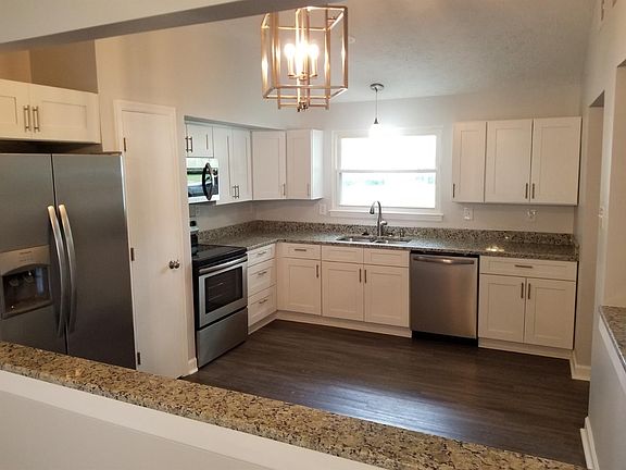4th image of 3397 Buckhorn Dr