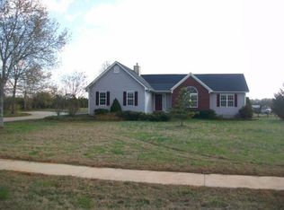 234 Queens Cemetery Rd, Good Hope, GA 30641