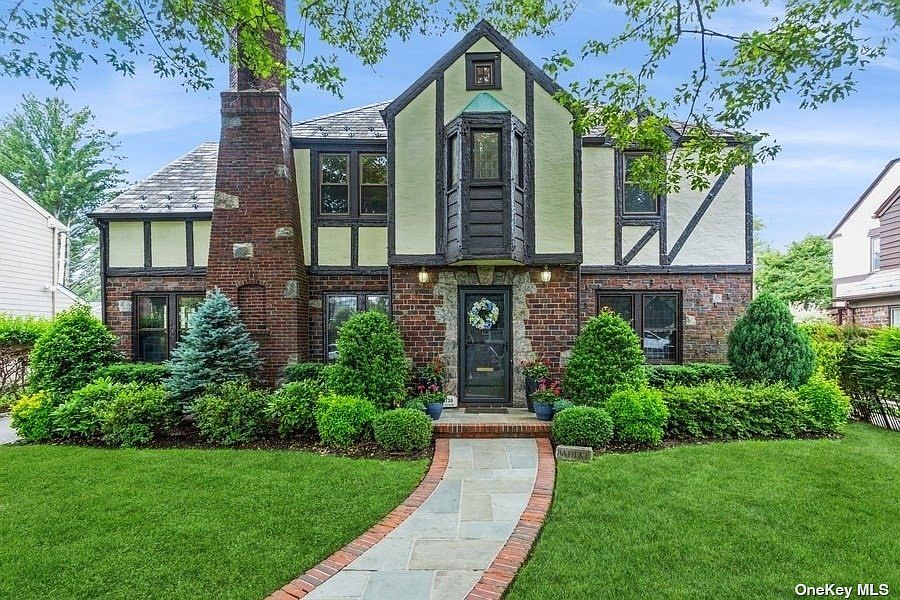 138 Tullamore Road, Garden City, NY 11530 MLS 3486336 Zillow