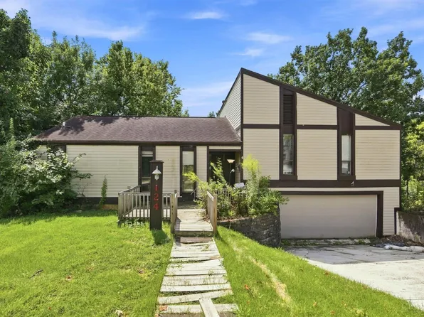 124 Fairborn Dr, Hamilton, OH 45013