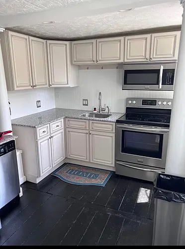 248 Summer St #TOP Photo 1 248 Summer St #TOP Photo 1